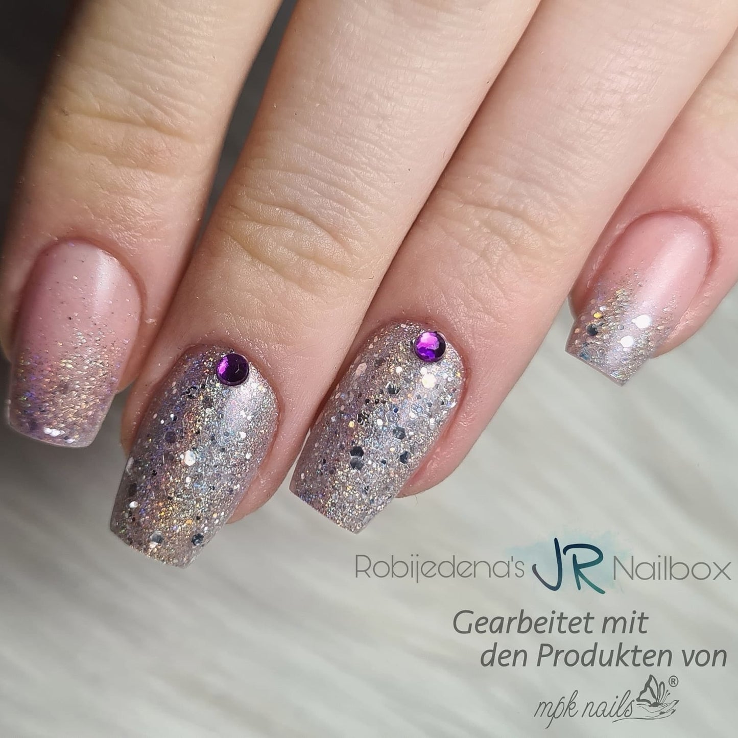 Glittergel Glitzergel Silber  ein Muss fr Deine Fingerngel  MPK Nails  GmbH