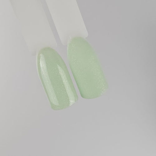 Bild 1 in Galerieansicht laden. Luxury UV Nagellack A20 Sparkling Matcha