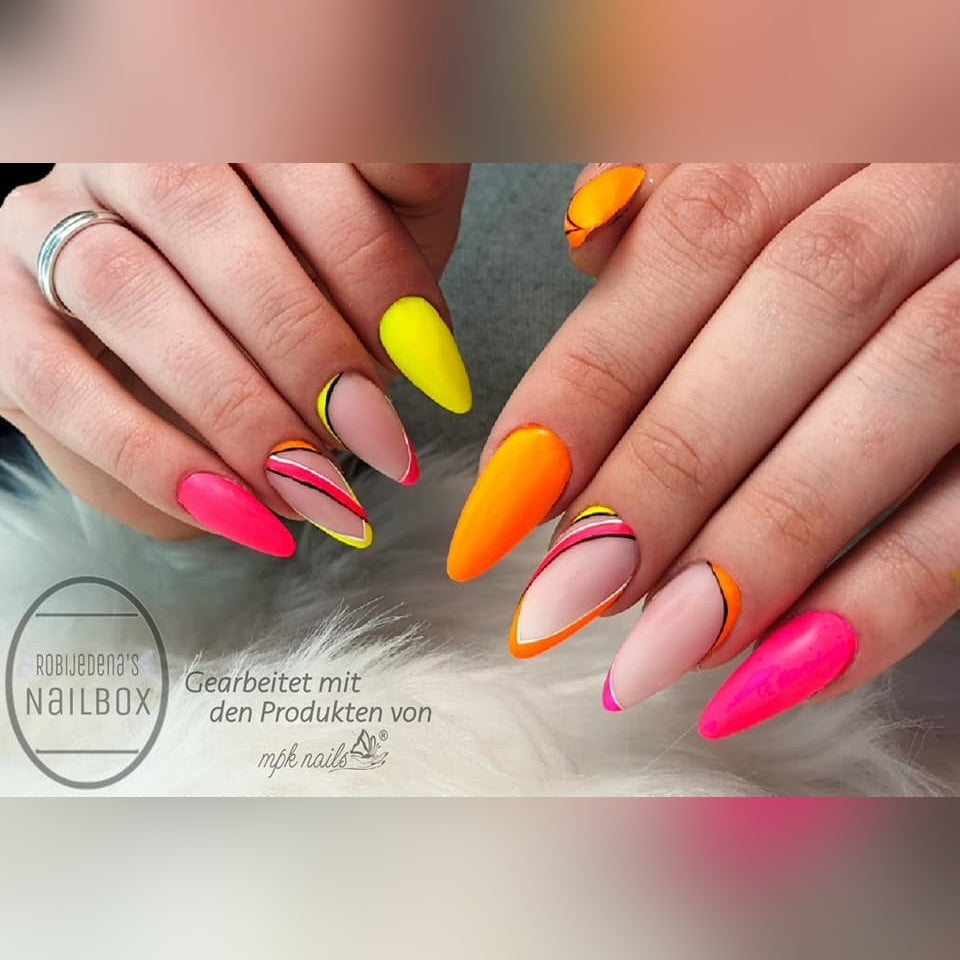 Deluxe UV Painting Gel 5ml 974 Pop Art Pink
