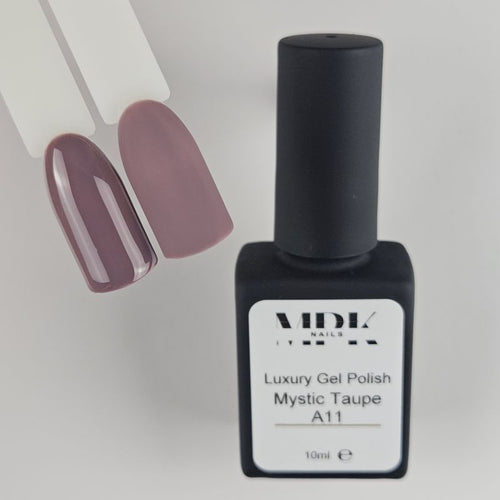 Bild 1 in Galerieansicht laden. Luxury UV Nagellack A11 Mystic Taupe