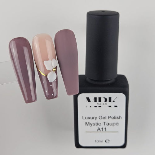 Bild 1 in Galerieansicht laden. Nail Sticker French Gold B246
