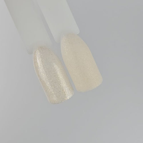 Bild 1 in Galerieansicht laden. Luxury UV Nagellack A18 Crystal Beige