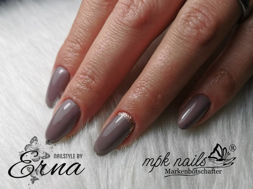 Bild 1 in Galerieansicht laden. Deluxe UV Painting Gel 5ml B868 Dark Nude
