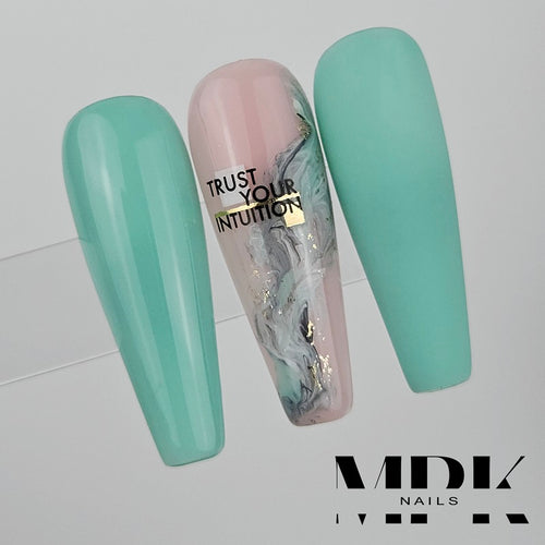 Bild 1 in Galerieansicht laden. Luxury Gel Polish C283 Mint