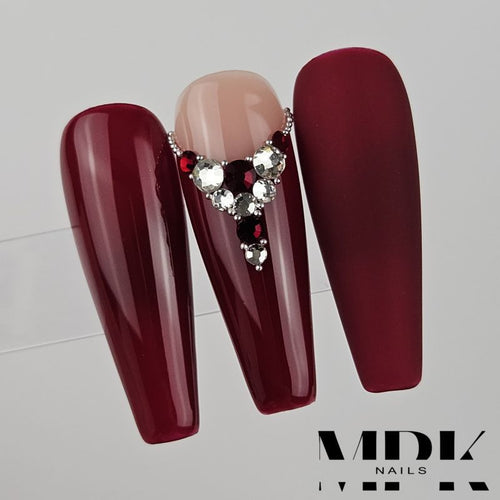 Bild 1 in Galerieansicht laden. Luxury Gel Polish 268 Cherry