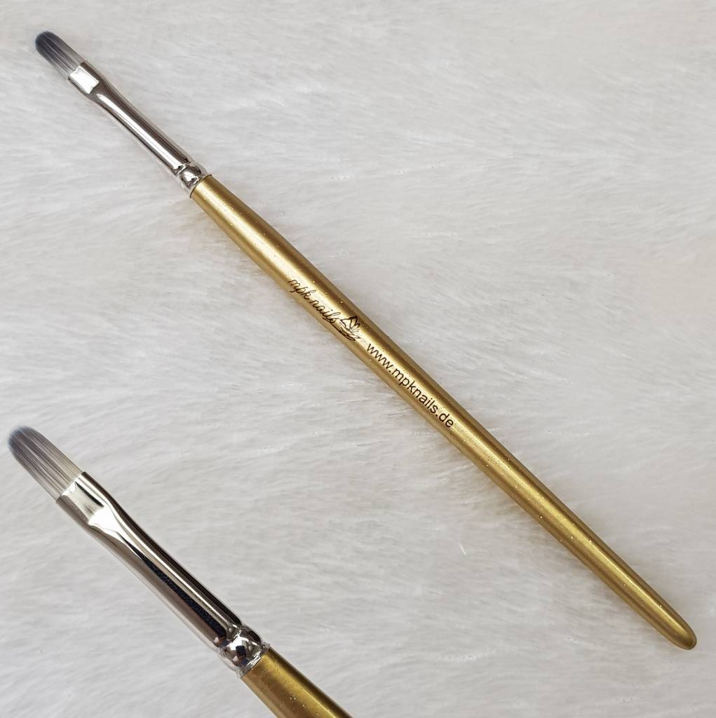 gold-glitzer pinsel