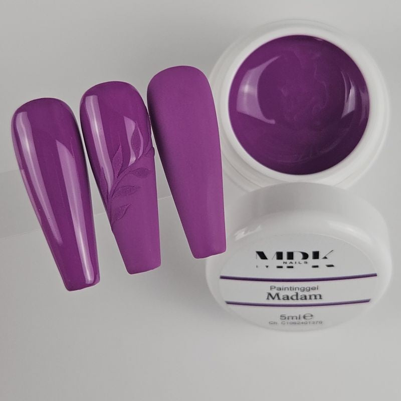 Madam (3)
