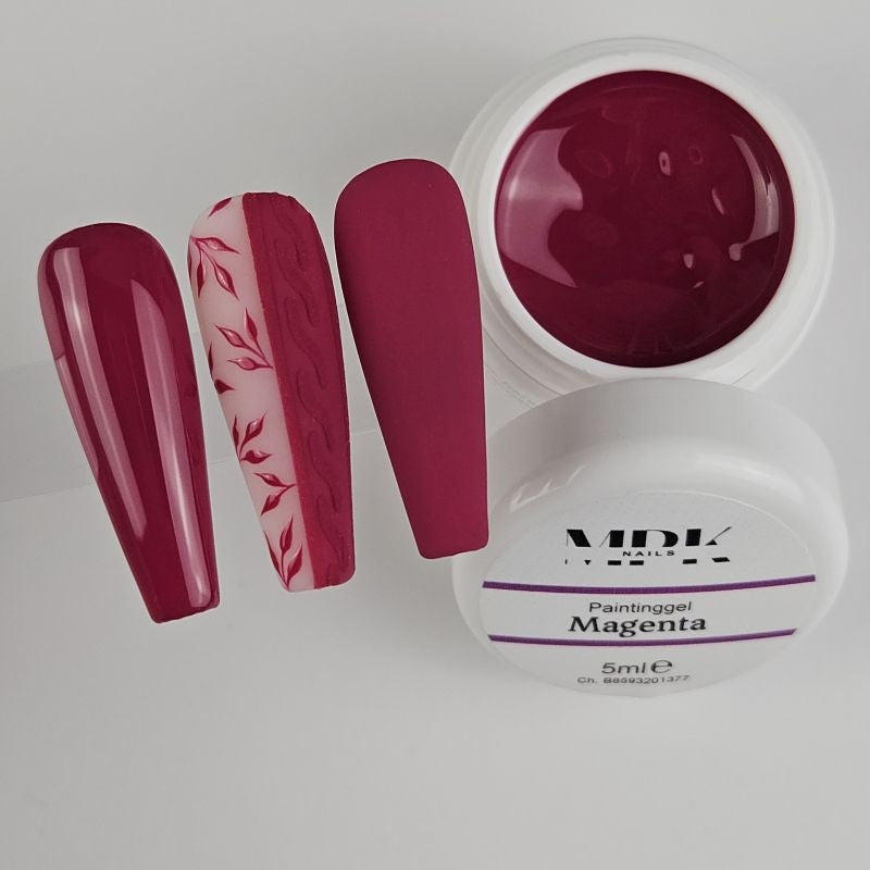 Magenta (1)