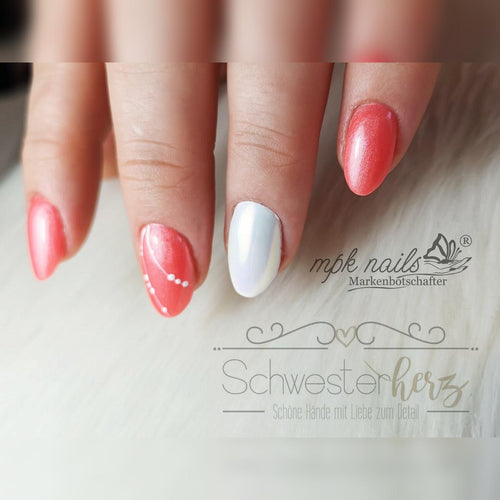 Bild 1 in Galerieansicht laden. Precious Gel Polish Melon Pearl