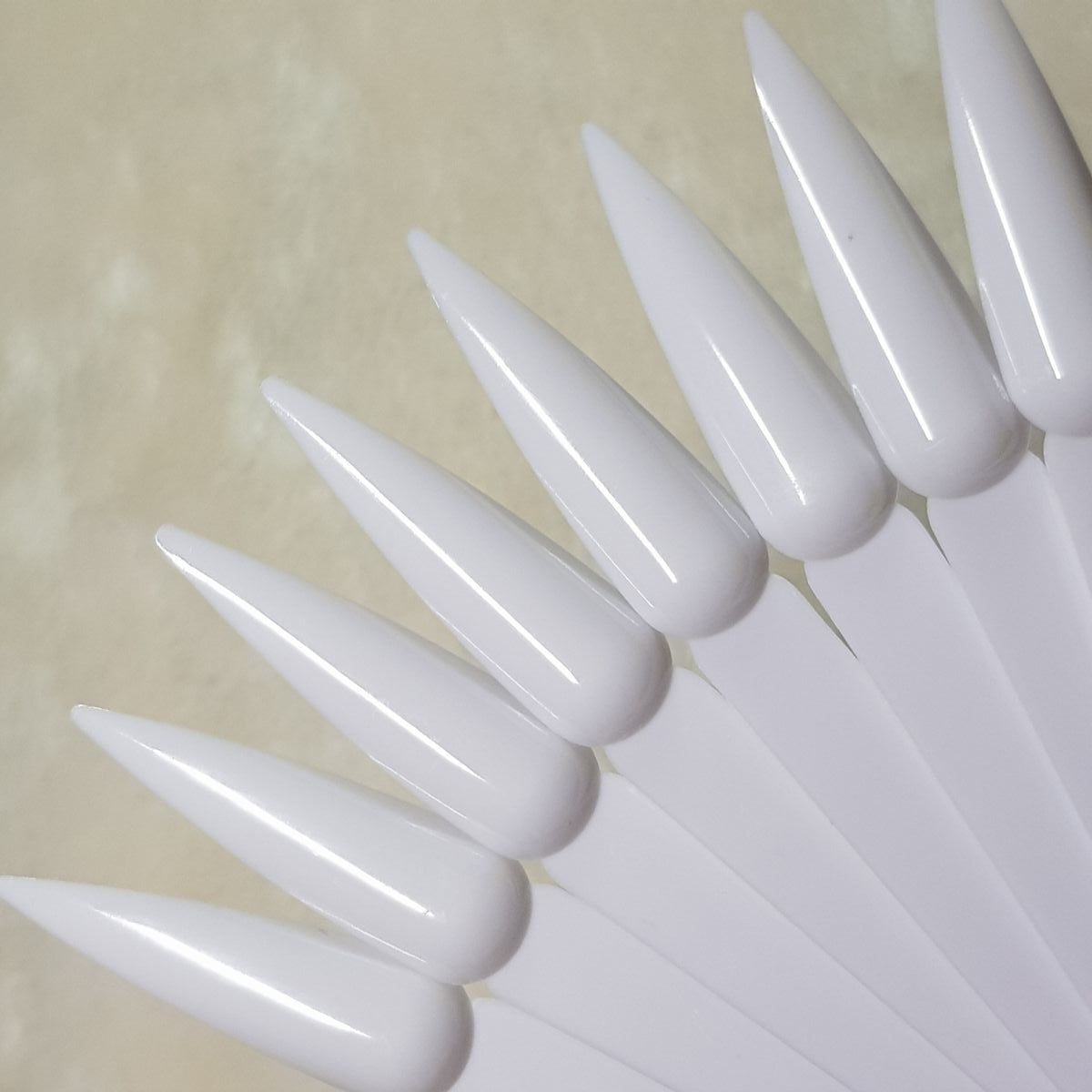 stiletto-weiss-2